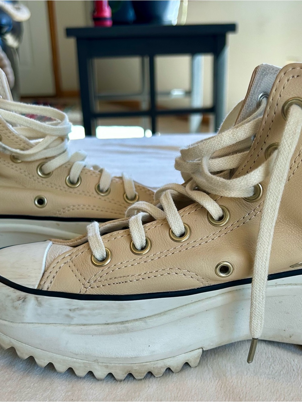 Converse Platform Run Star High-Top Sneakers in Cream and White Sz 5.5 - Picture 2 of 6